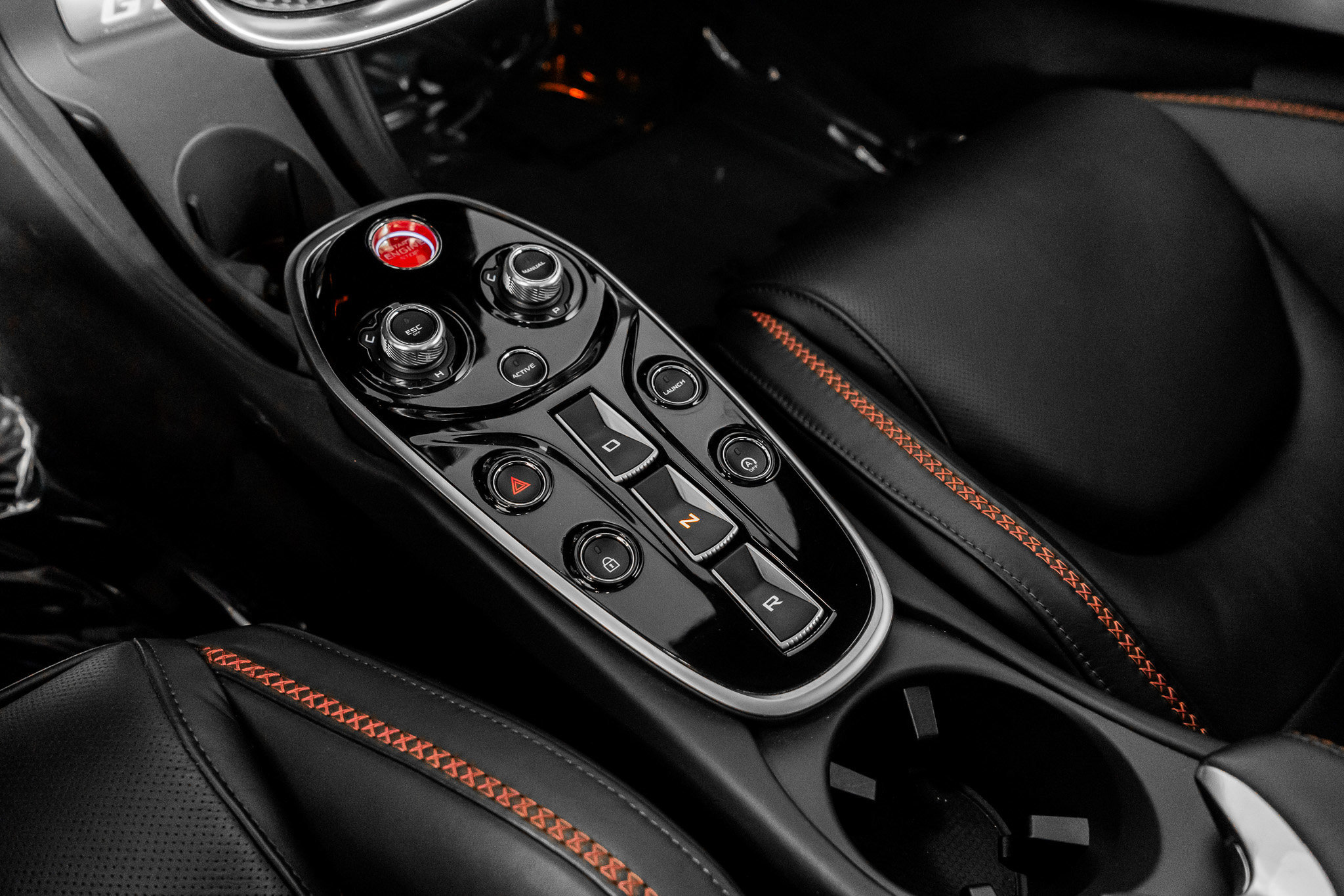 Used 2023 McLaren GT image 34