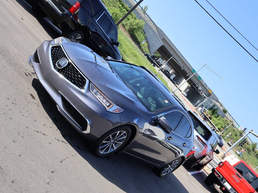 Used 2020 Acura TLX FWD image 3