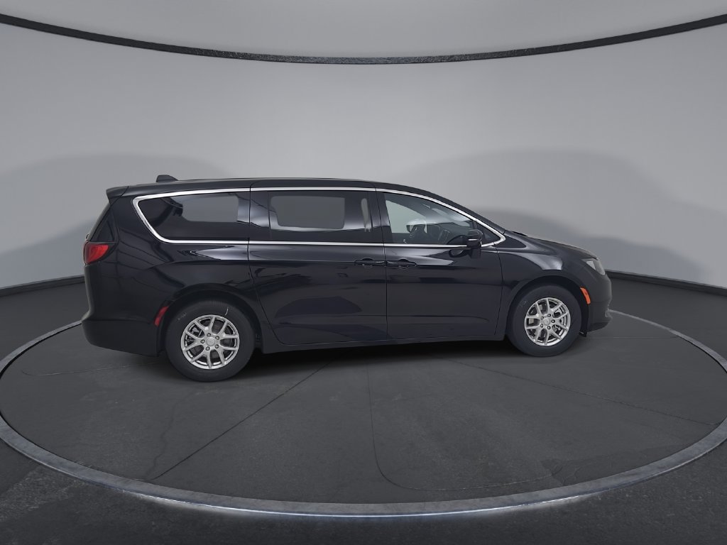 New 2027 Chrysler Pacifica LX FWD image 16