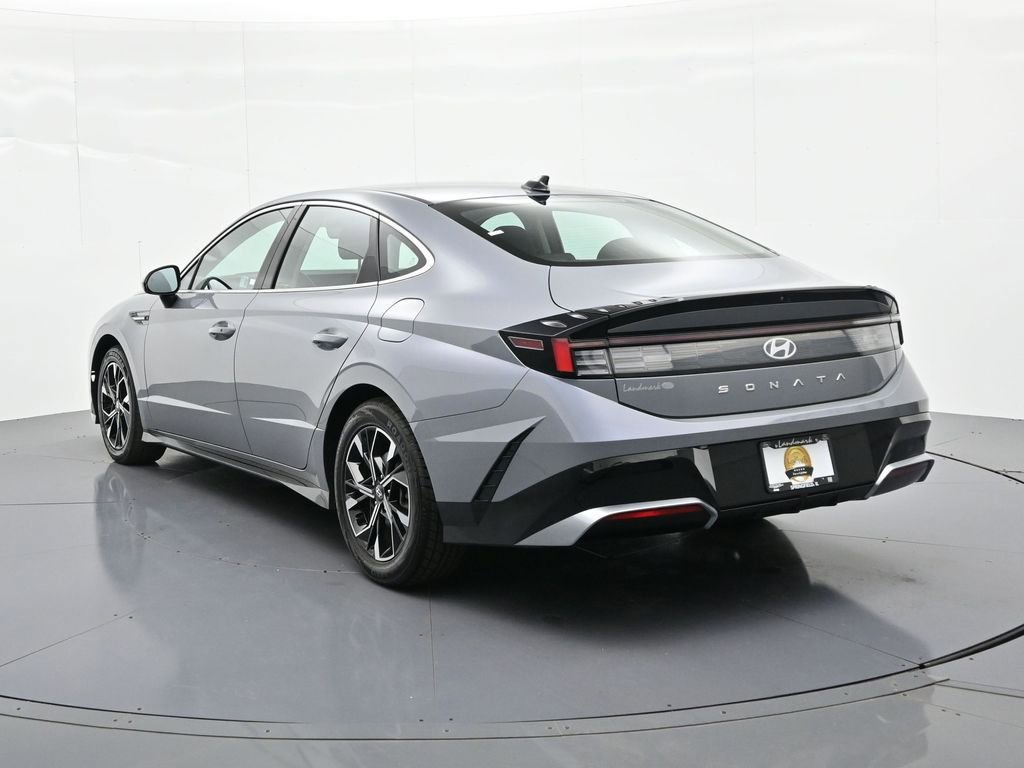 Used 2024 Hyundai Sonata SEL FWD image 8