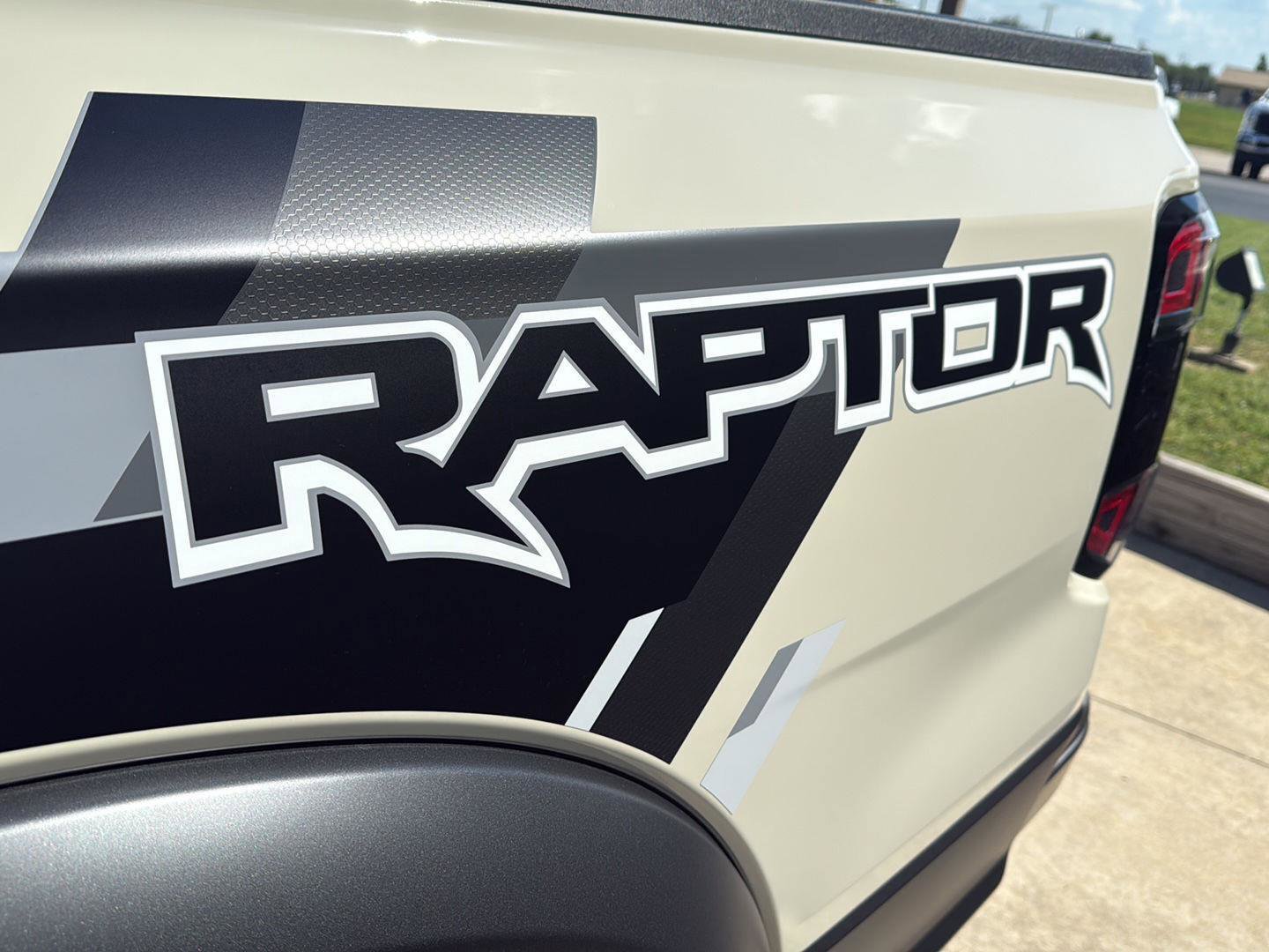 New 2025 Ford Ranger Raptor image 5