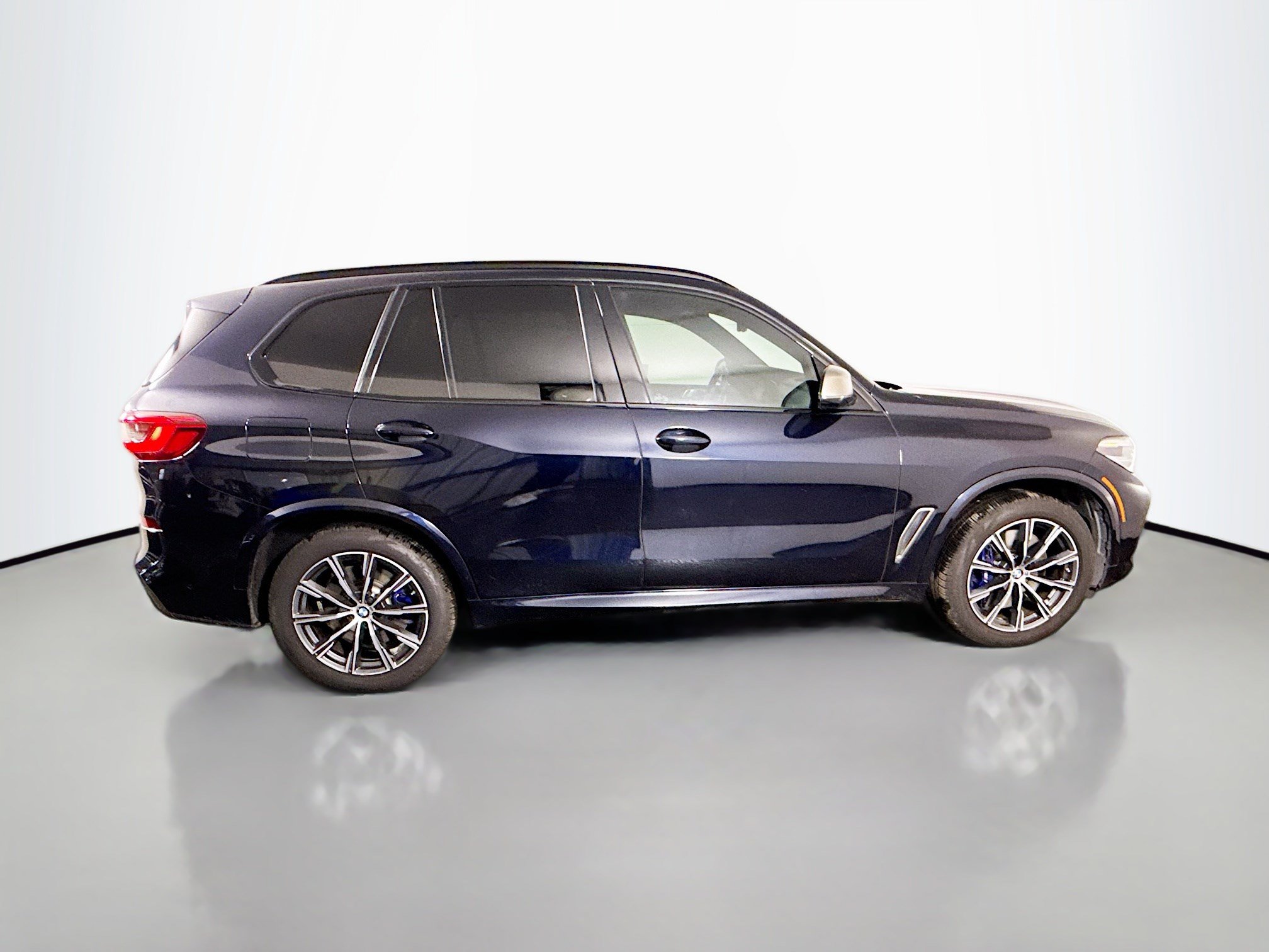 Used 2020 BMW X5 M50i w/ Premium Package AWD/4WD image 11