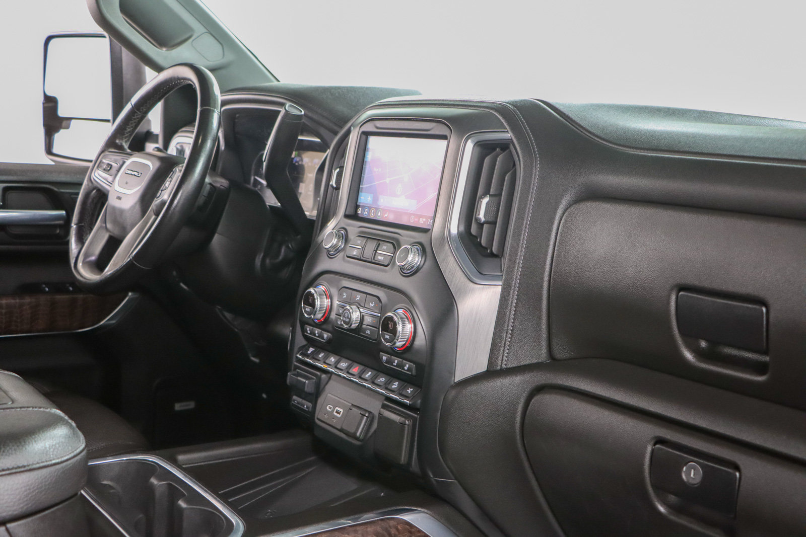 Used 2021 GMC Sierra 2500 Denali w/ Denali Ultimate Package AWD/4WD image 30