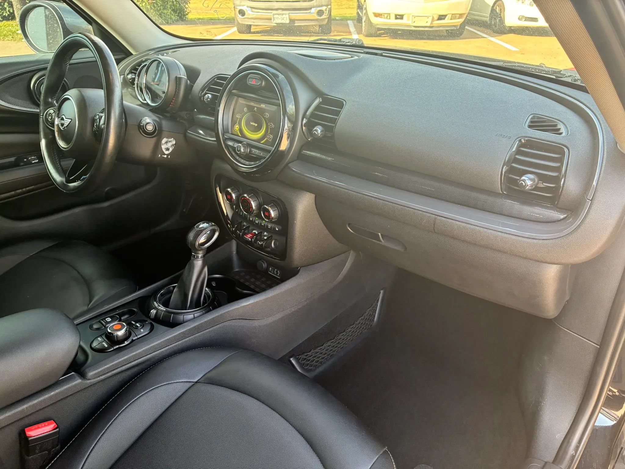 Used 2017 MINI Cooper Clubman ALL4 AWD/4WD image 21