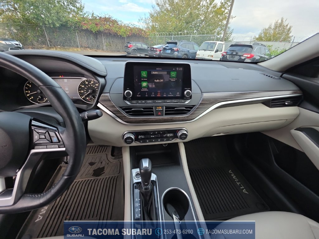 Used 2019 Nissan Altima 2.5 Platinum AWD/4WD image 15