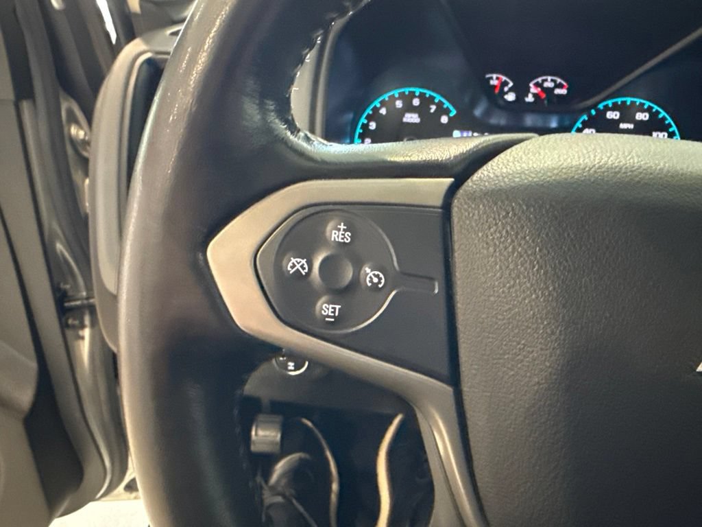 Used 2017 Chevrolet Colorado Z71 AWD/4WD image 29