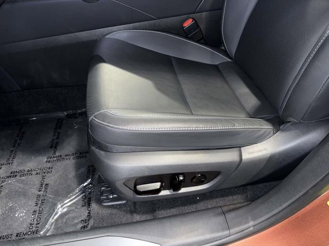 Used 2025 Lexus RX 350 Premium image 3