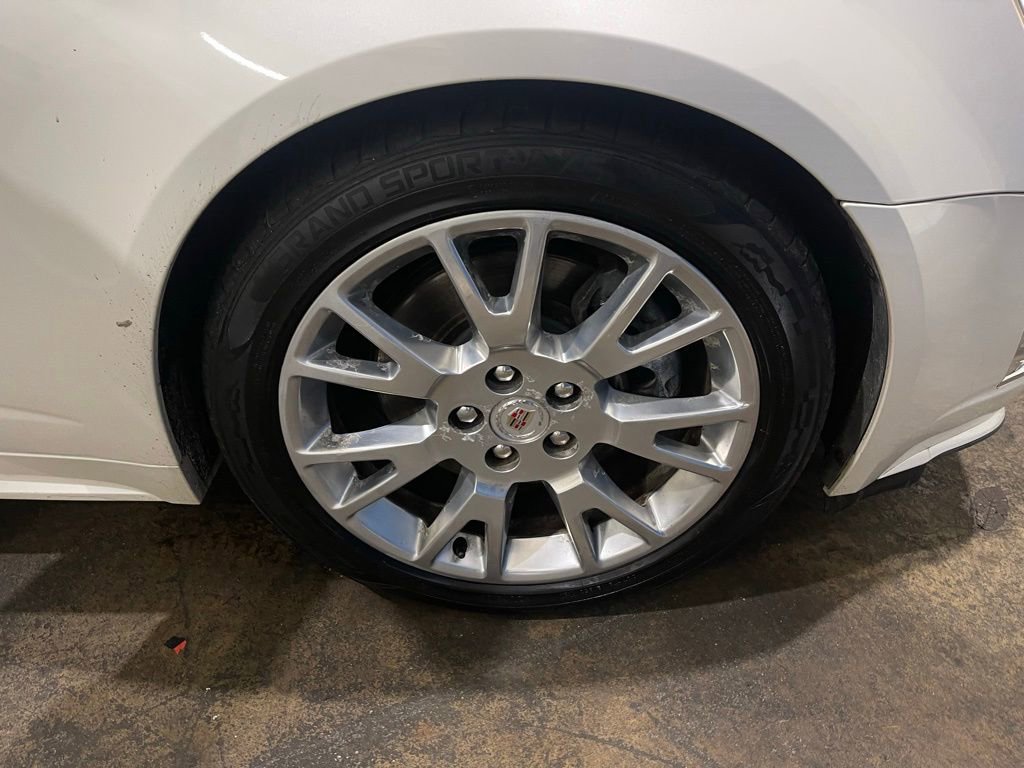 Used 2013 Cadillac CTS Premium image 36