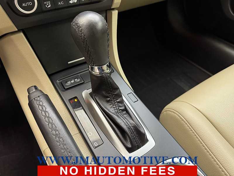 Used 2017 Acura ILX FWD image 29