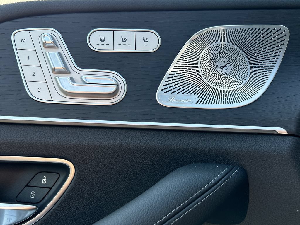 New 2026 Mercedes-Benz GLS 450 4MATIC image 11