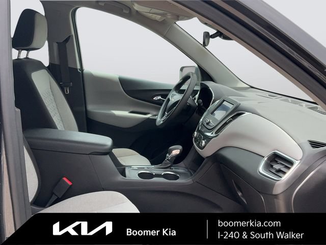 Used 2023 Chevrolet Equinox LT FWD image 11