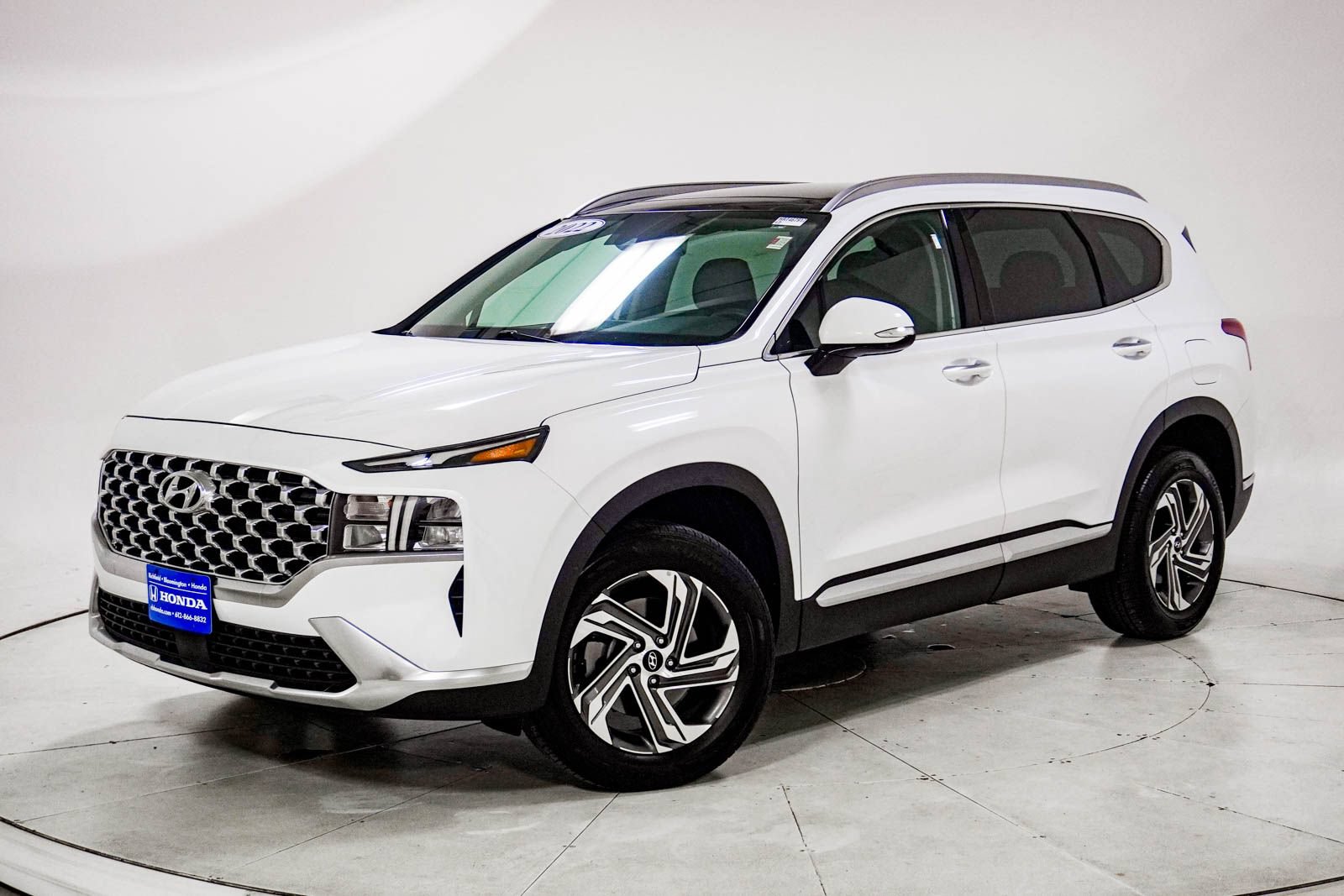 Used 2022 Hyundai Santa Fe SEL w/ Convenience + Premium Package AWD/4WD image 1