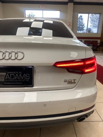 Used 2018 Audi A4 2.0T Ultra Premium Plus image 11