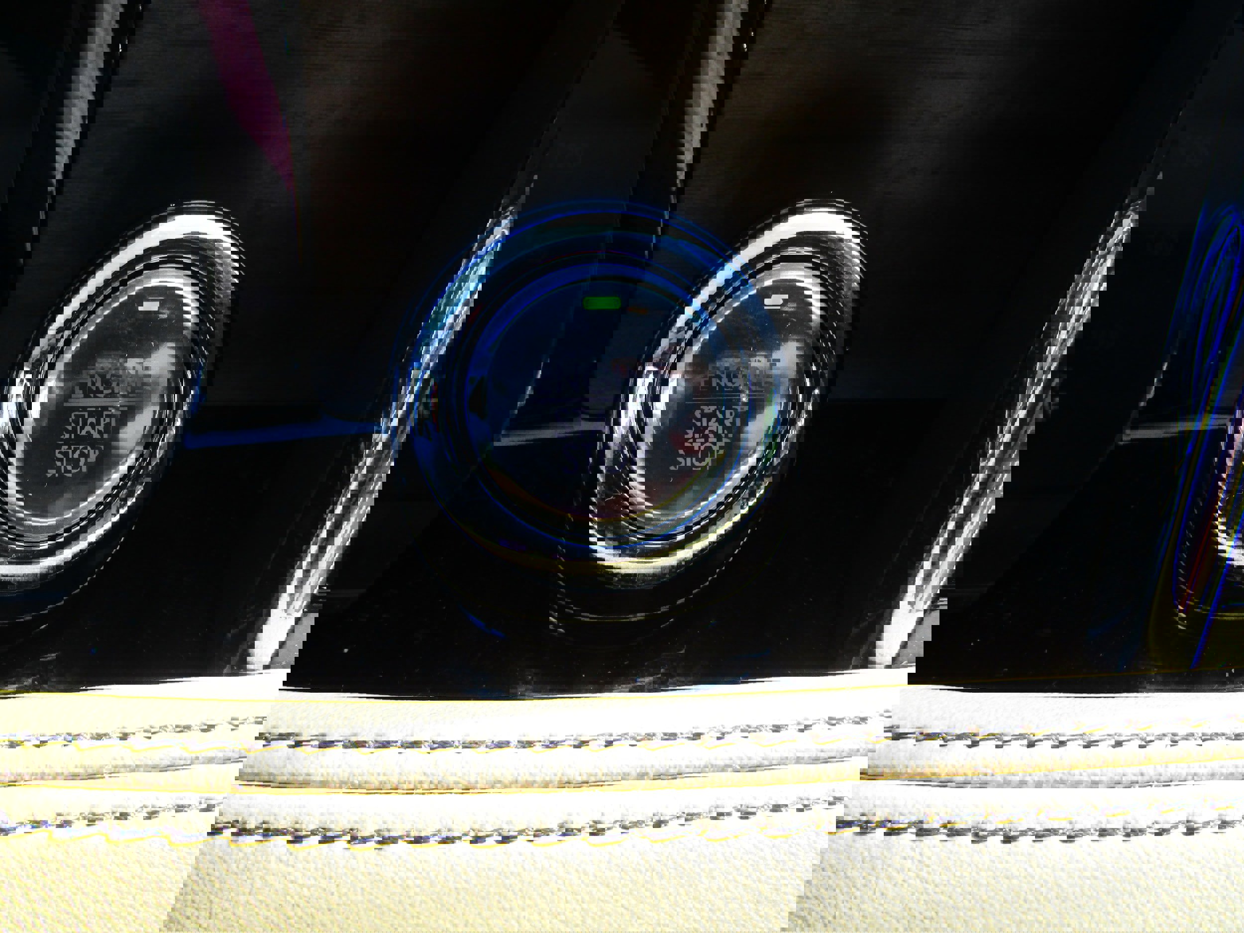 Used 2022 Lincoln Corsair Reserve w/ Equipment Group 201A image 27