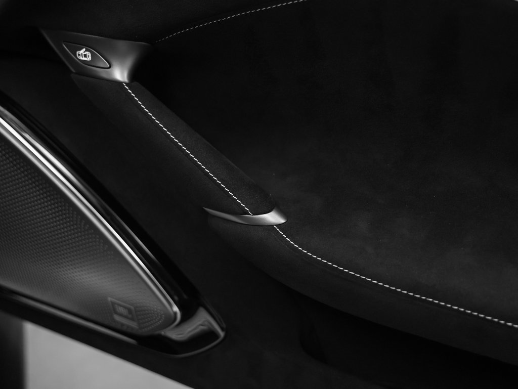 Certified 2023 Ferrari Roma image 31
