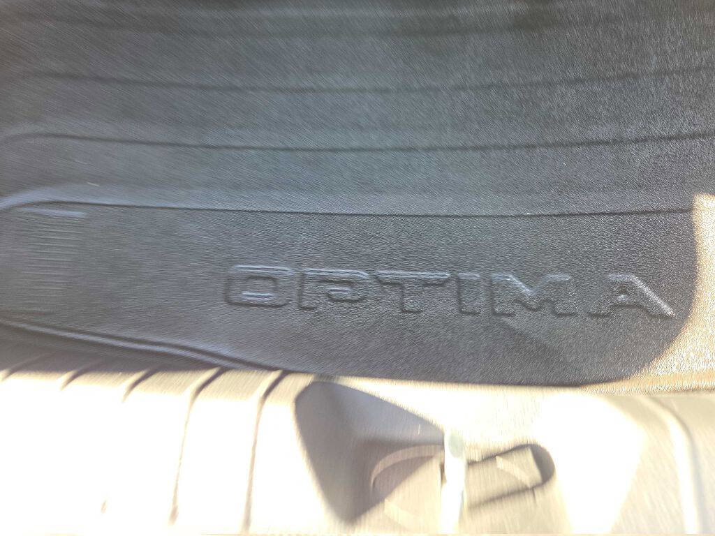 Used 2019 Kia Optima EX w/ EX Premium Package image 26