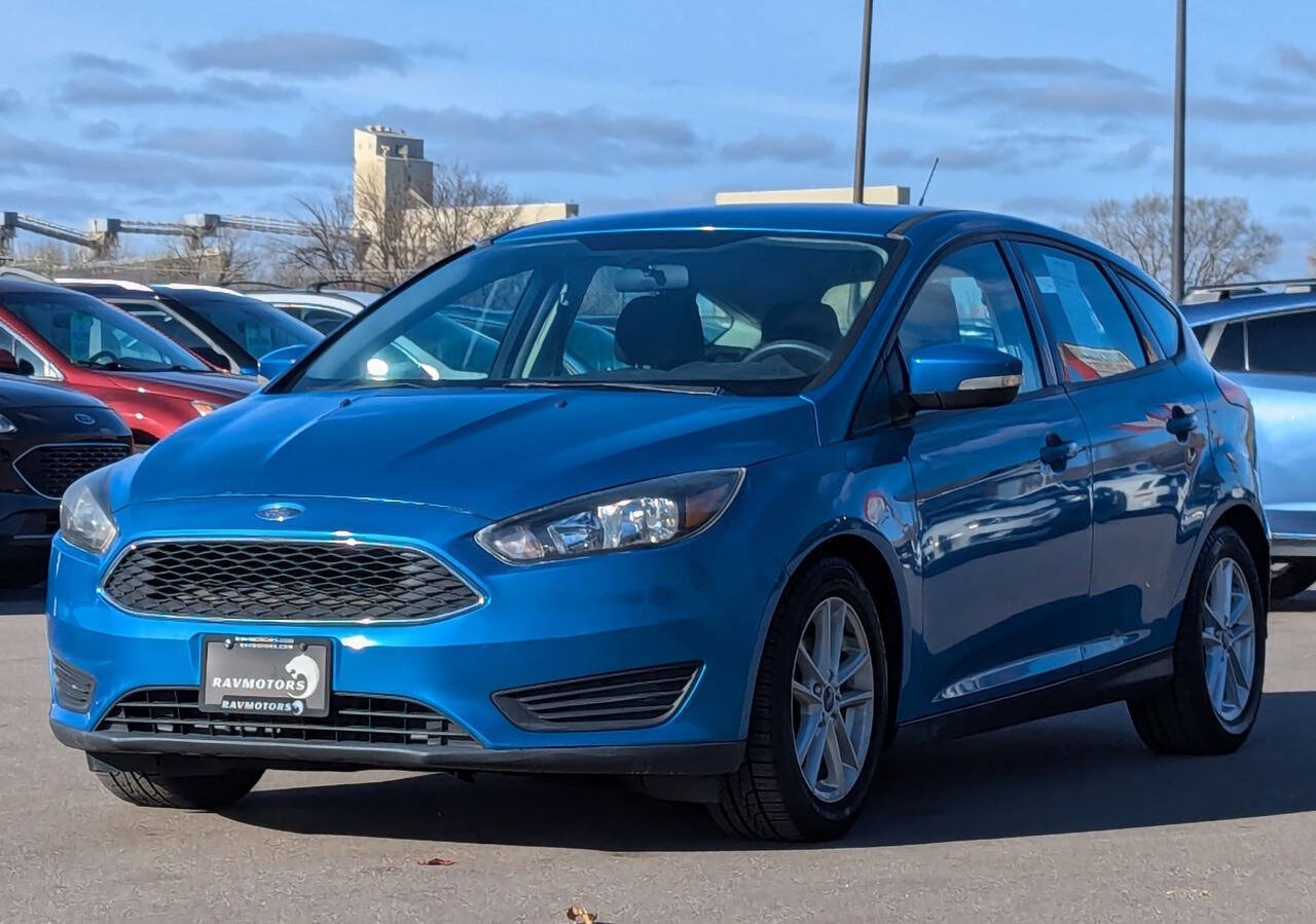 Used 2017 Ford Focus SE image 5