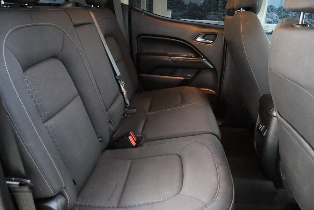 Used 2020 GMC Canyon SLE w/ Elevation Edition RWD image 25