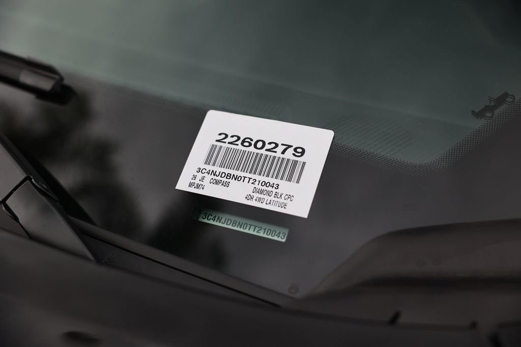 New 2026 Jeep Compass Latitude AWD/4WD image 33