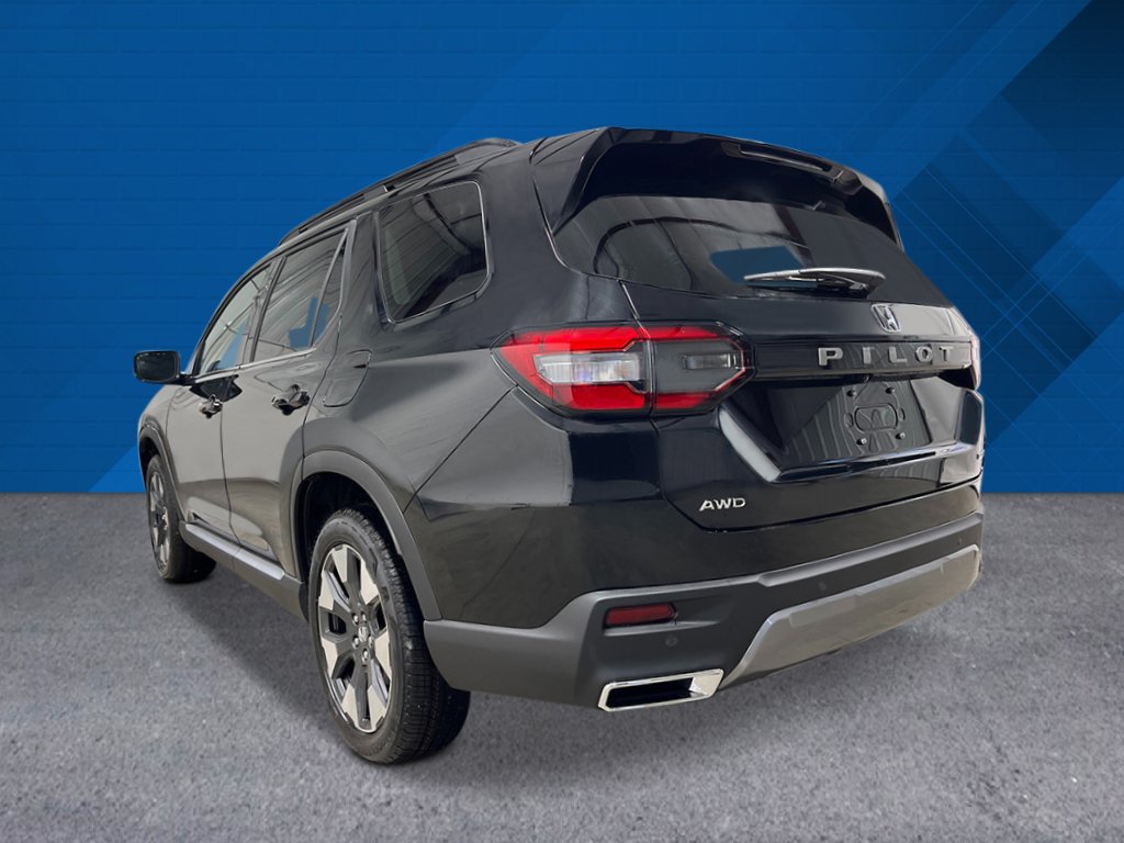New 2026 Honda Pilot Touring image 6