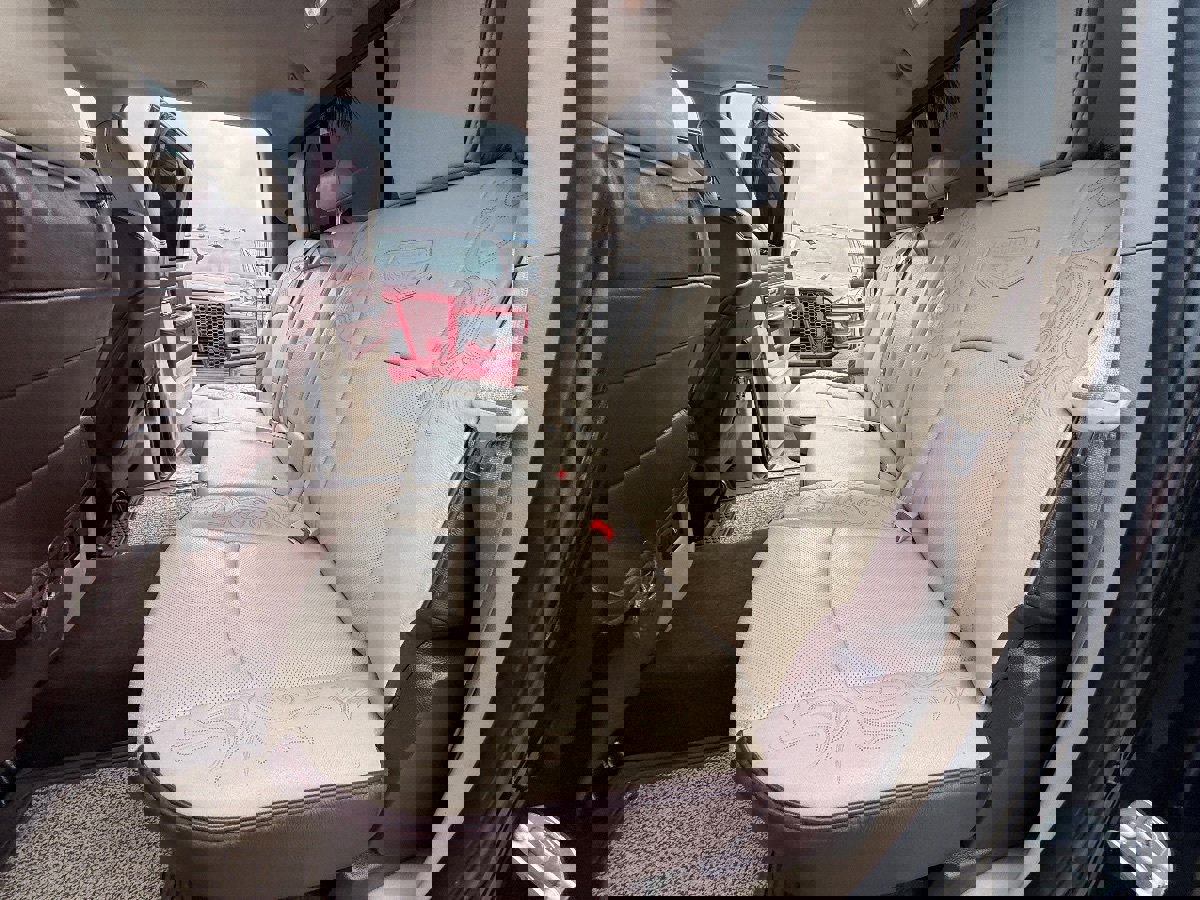 Used 2018 RAM 3500 Laramie Longhorn w/ Longhorn Southfork Package image 23