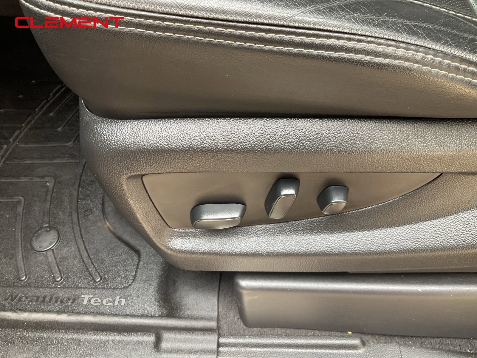 Used 2020 GMC Yukon XL Denali image 49