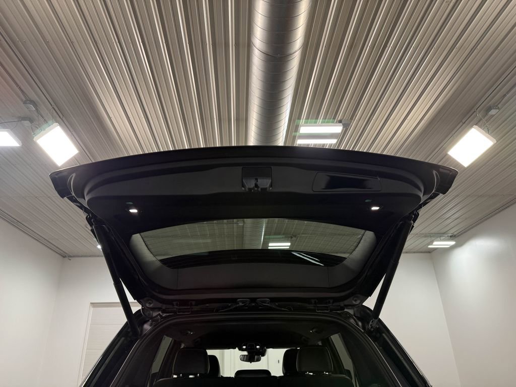 Used 2022 Jeep Grand Cherokee Altitude AWD/4WD image 69