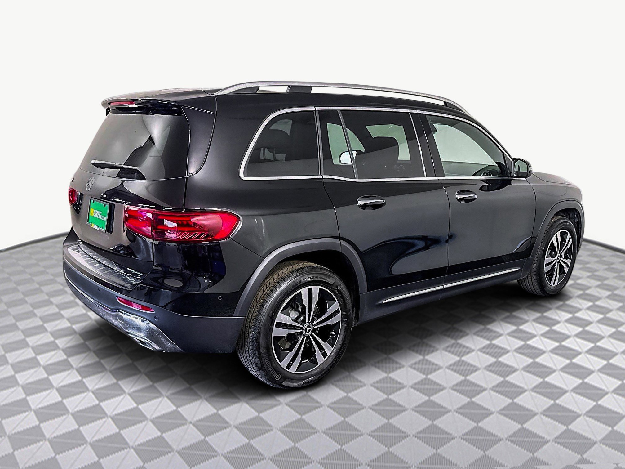 Used 2025 Mercedes-Benz GLB 250 image 10