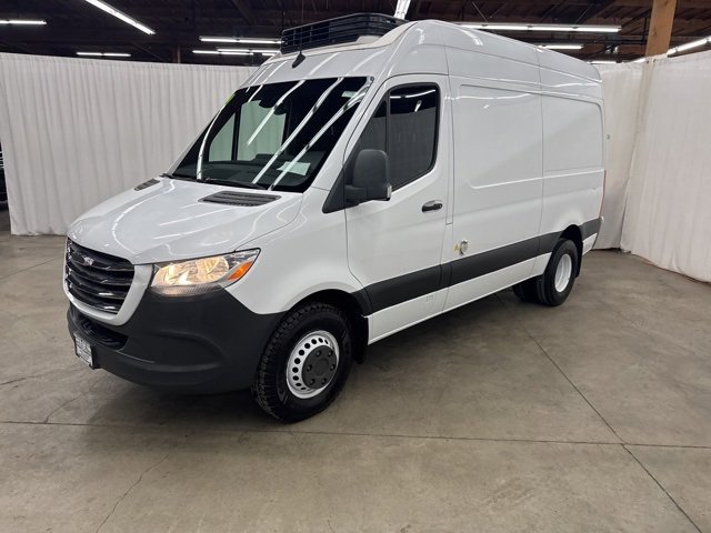 Used 2019 Freightliner Sprinter 2500 image 3