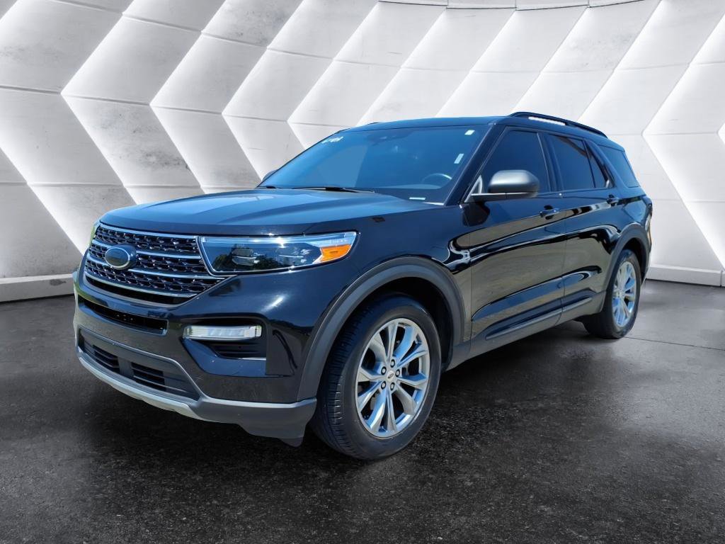 Used 2020 Ford Explorer XLT w/ Equipment Group 202A RWD image 1
