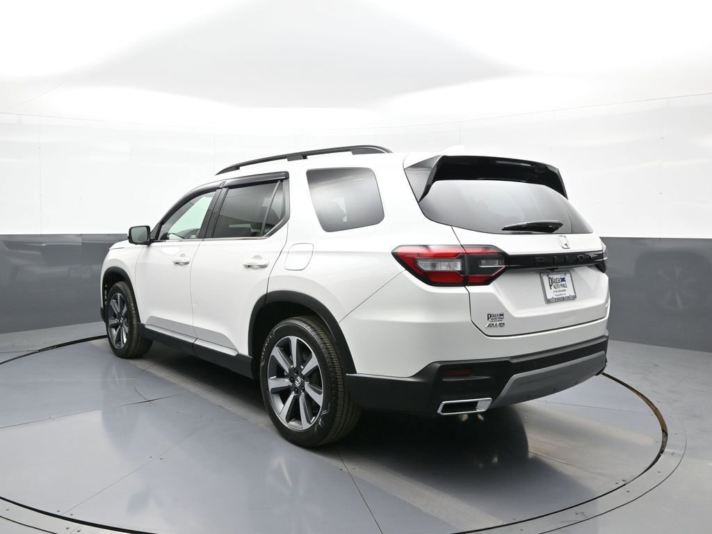 Certified 2023 Honda Pilot Elite image 8