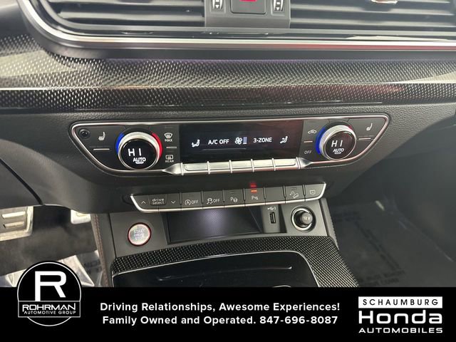 Used 2024 Audi SQ5 Prestige image 9