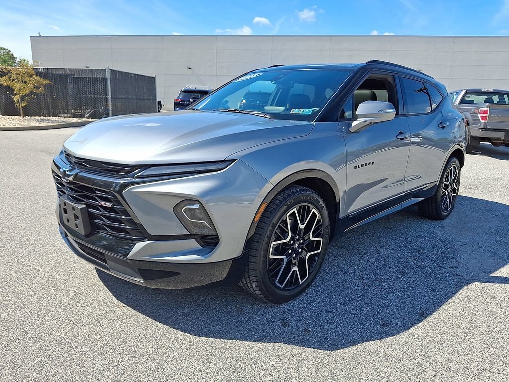 Used 2023 Chevrolet Blazer RS AWD/4WD image 6