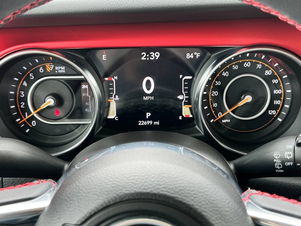 Used 2023 Jeep Wrangler Unlimited Rubicon w/ Cold Weather Group AWD/4WD image 22
