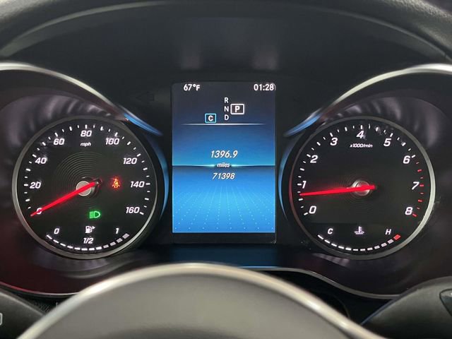 Used 2021 Mercedes-Benz GLC 300 4MATIC image 38