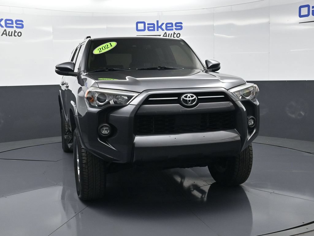 Used 2021 Toyota 4Runner SR5 Premium w/ Moonroof Package AWD/4WD image 3