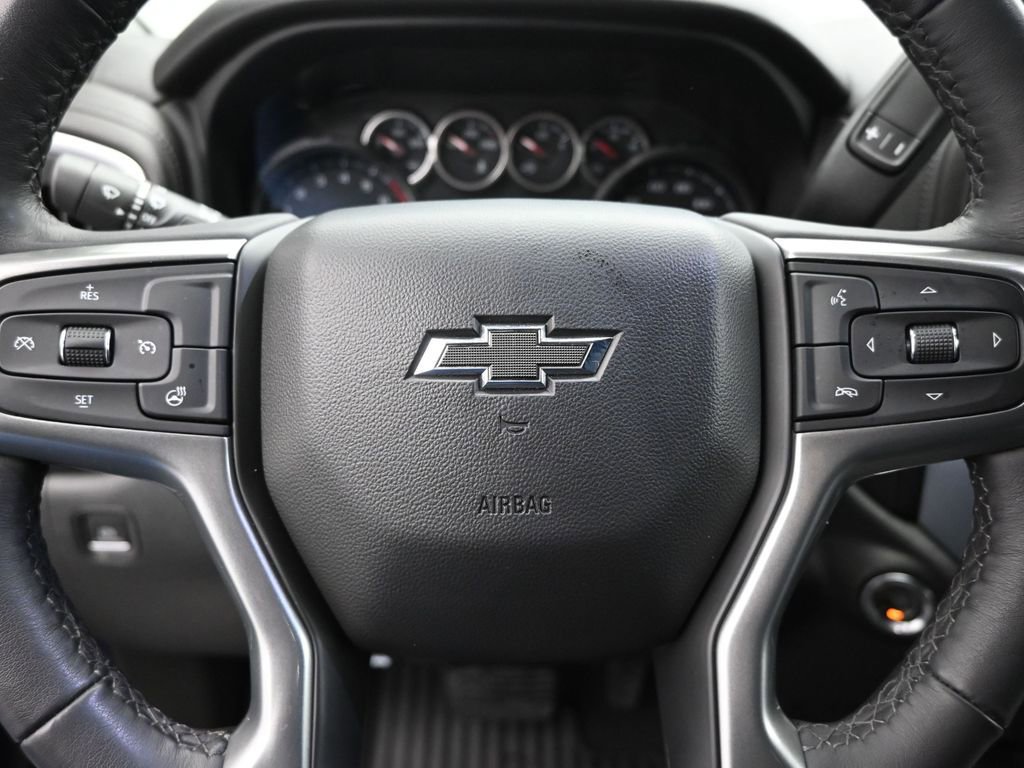 Used 2022 Chevrolet Silverado 1500 RST w/ Safety Package image 11