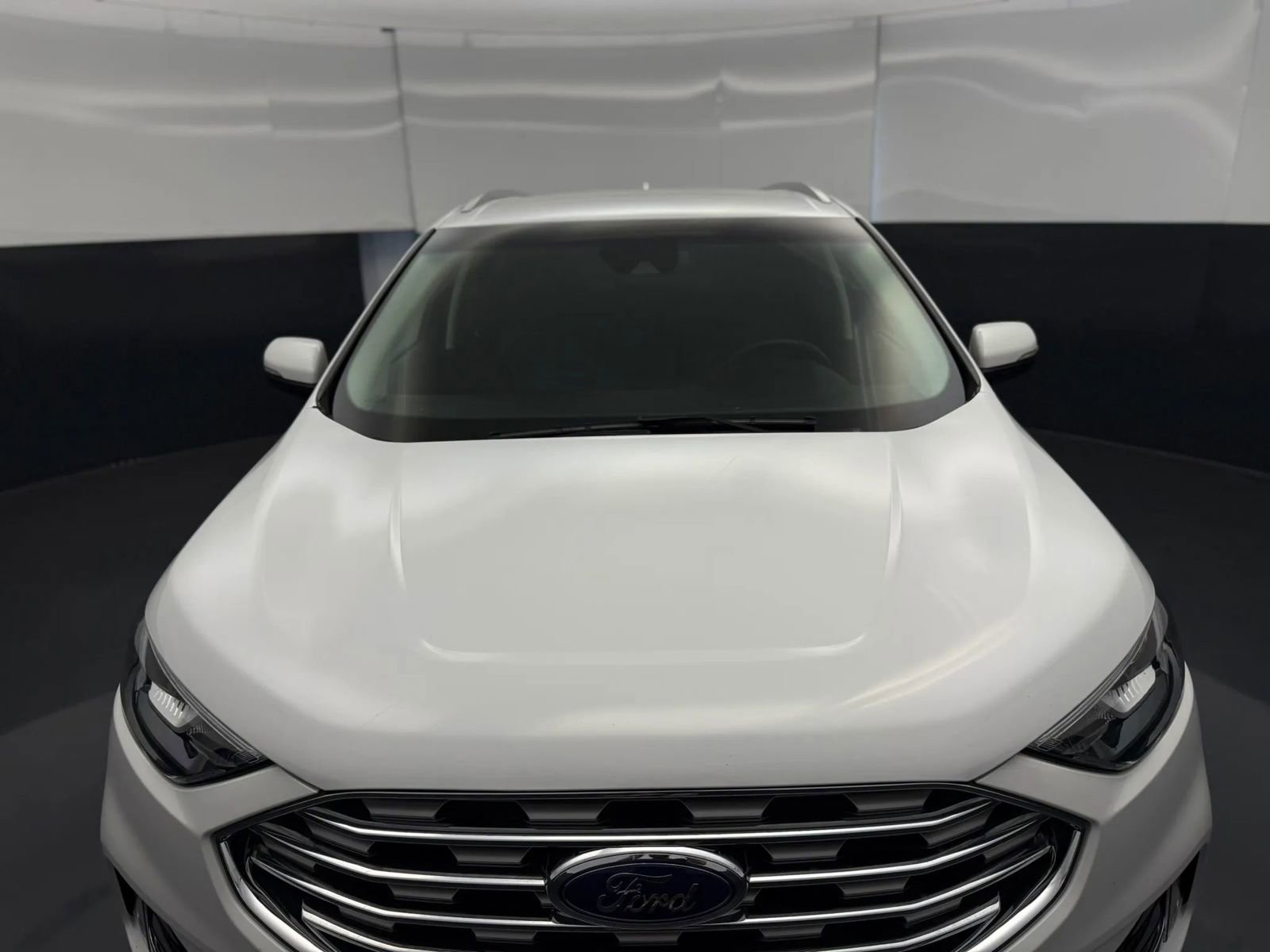 Used 2019 Ford Edge SEL w/ Equipment Group 201A AWD/4WD image 4