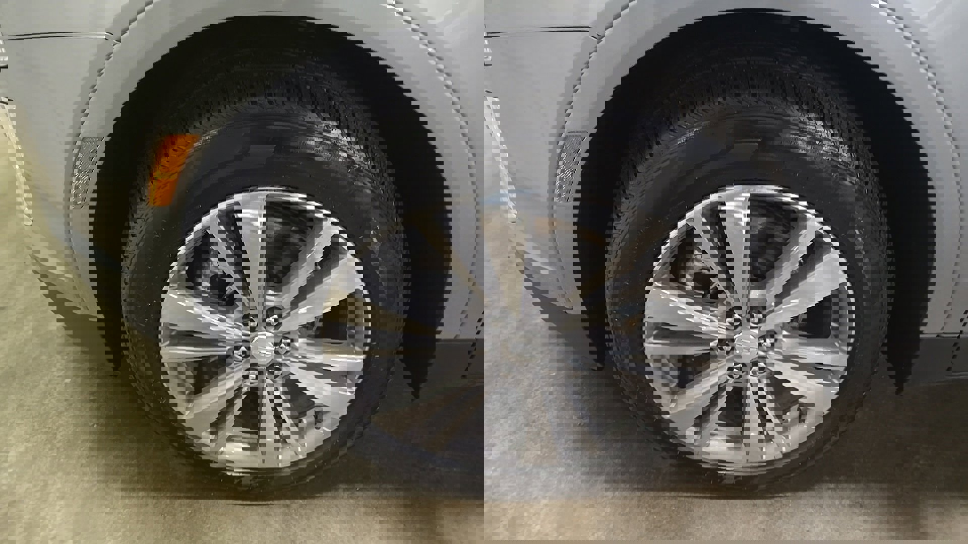 Used 2025 Cadillac XT5 Premium Luxury image 7