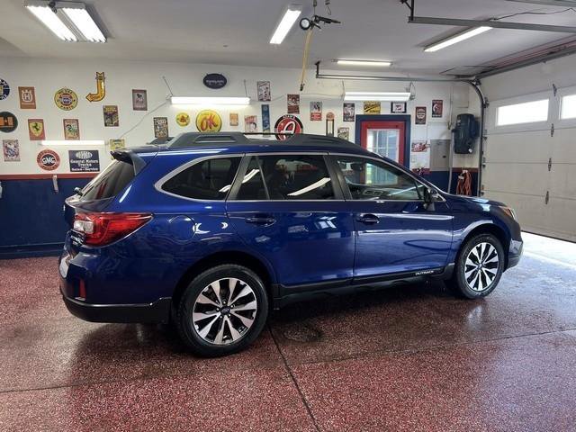 Used 2015 Subaru Outback 3.6R Limited AWD/4WD image 3