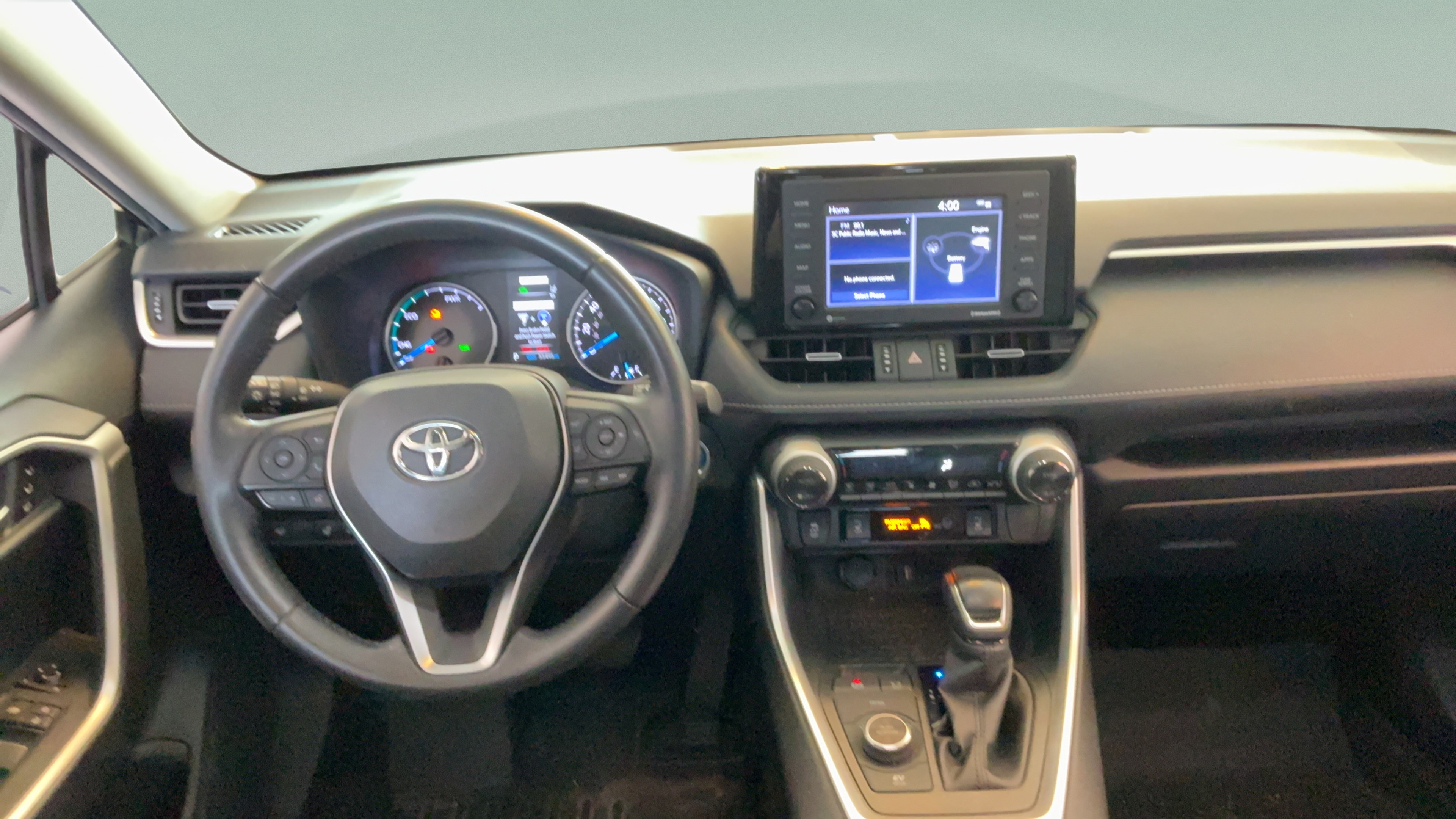 Certified 2021 Toyota RAV4 XLE Premium AWD/4WD image 28