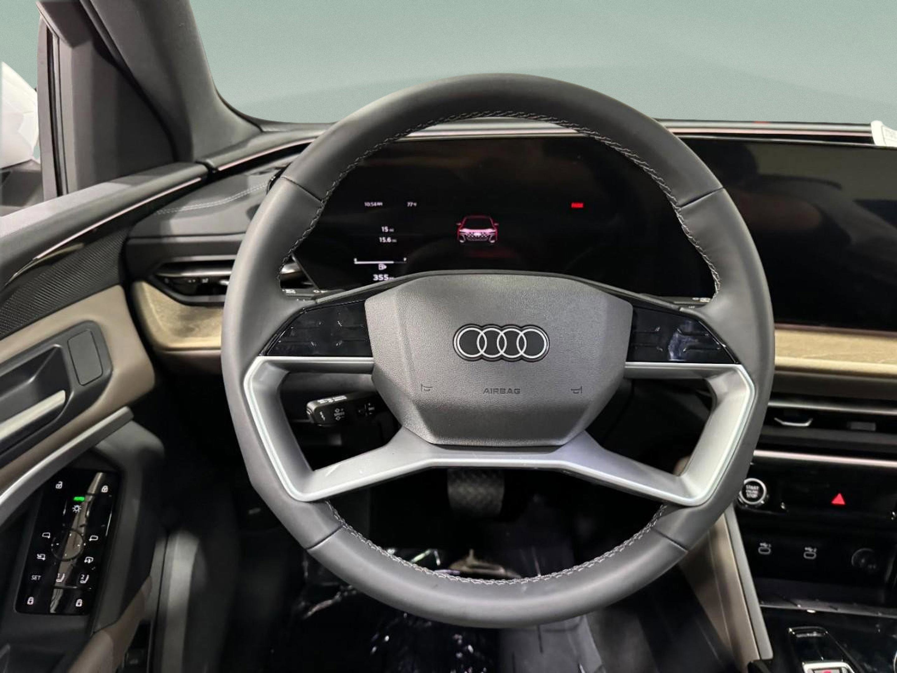 New 2025 Audi Q5 Premium image 12