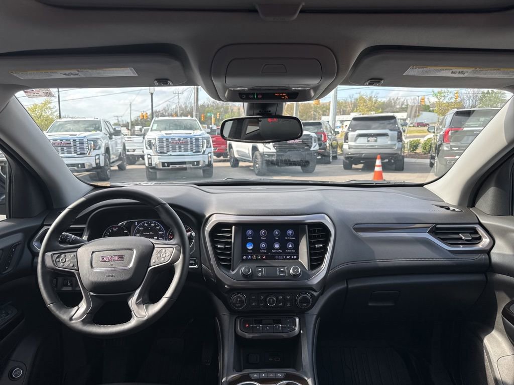 Used 2023 GMC Acadia AT4 w/ Technology Package image 21