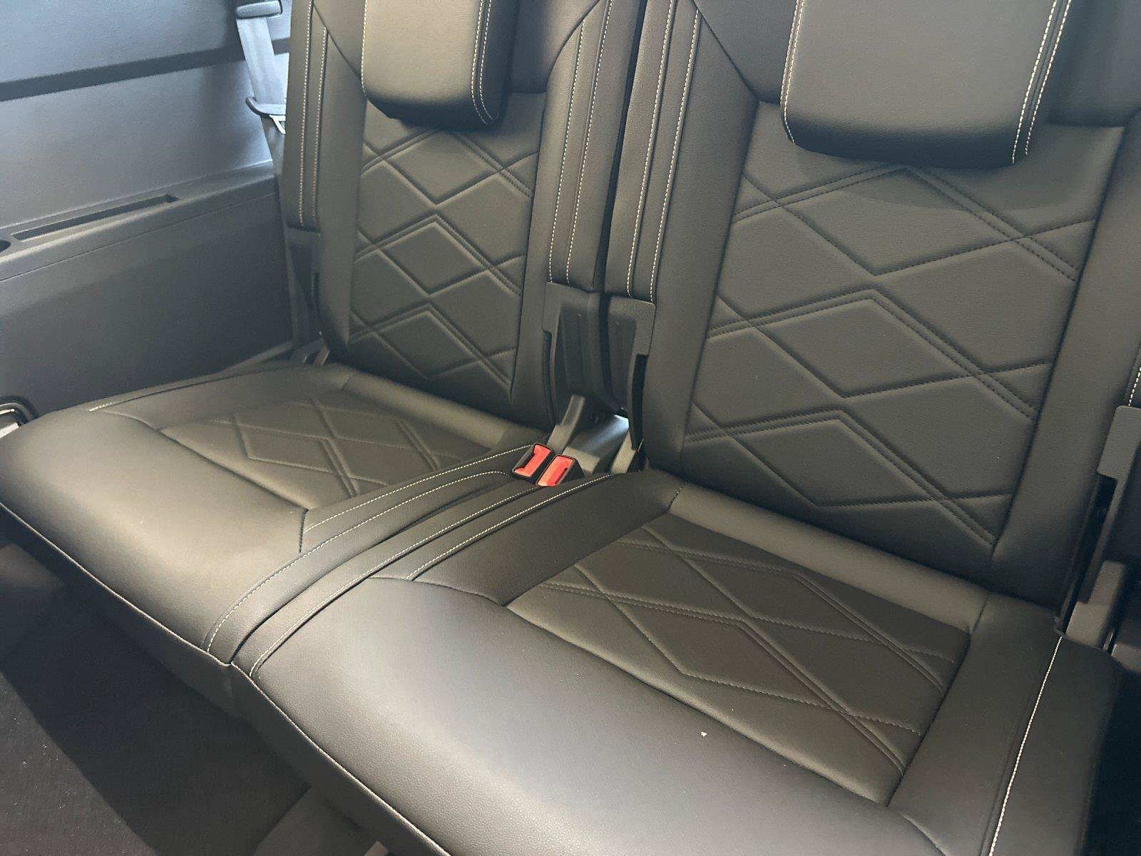 New 2026 Volkswagen Atlas SE AWD/4WD image 14