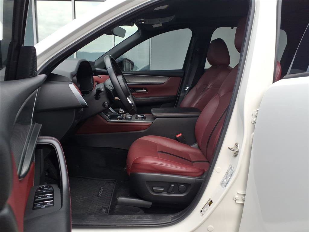 Certified 2025 MAZDA CX-70 3.3 Turbo S w/ Premium Package image 14