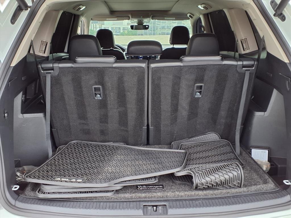 Used 2022 Volkswagen Atlas SEL Premium image 7