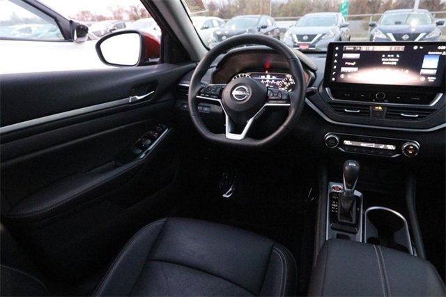 Certified 2025 Nissan Altima 2.5 SL image 21