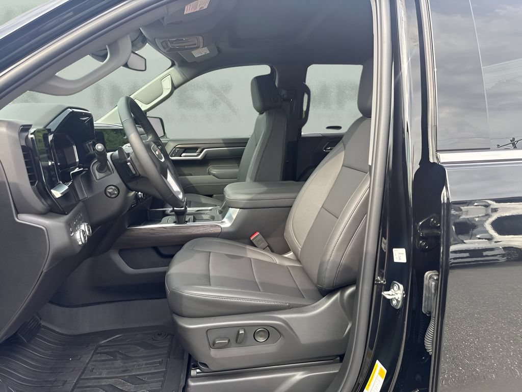 Used 2026 GMC Sierra 1500 SLT w/ SLT Convenience Package AWD/4WD image 7