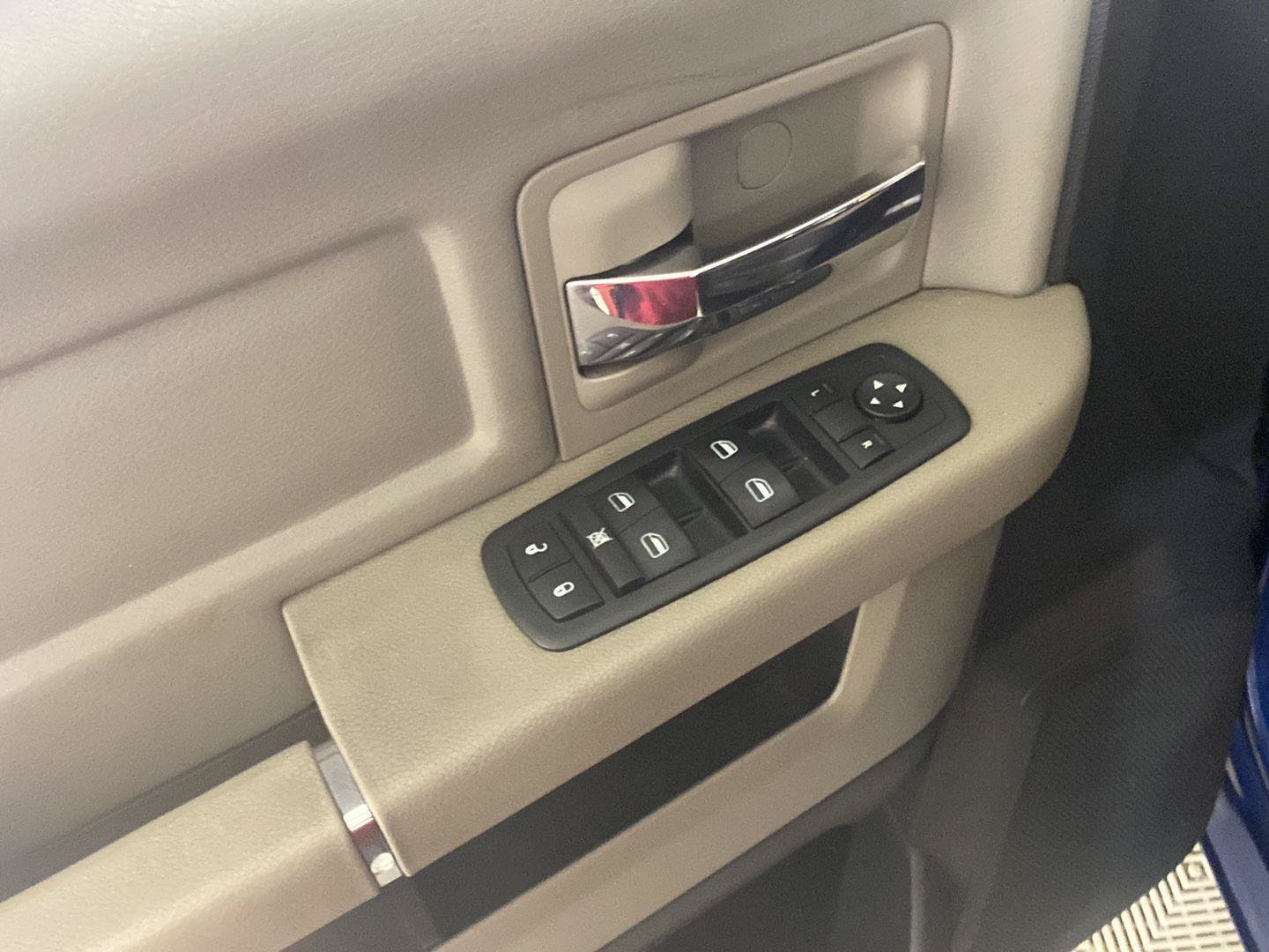 Used 2011 RAM 1500 Big Horn AWD/4WD image 43