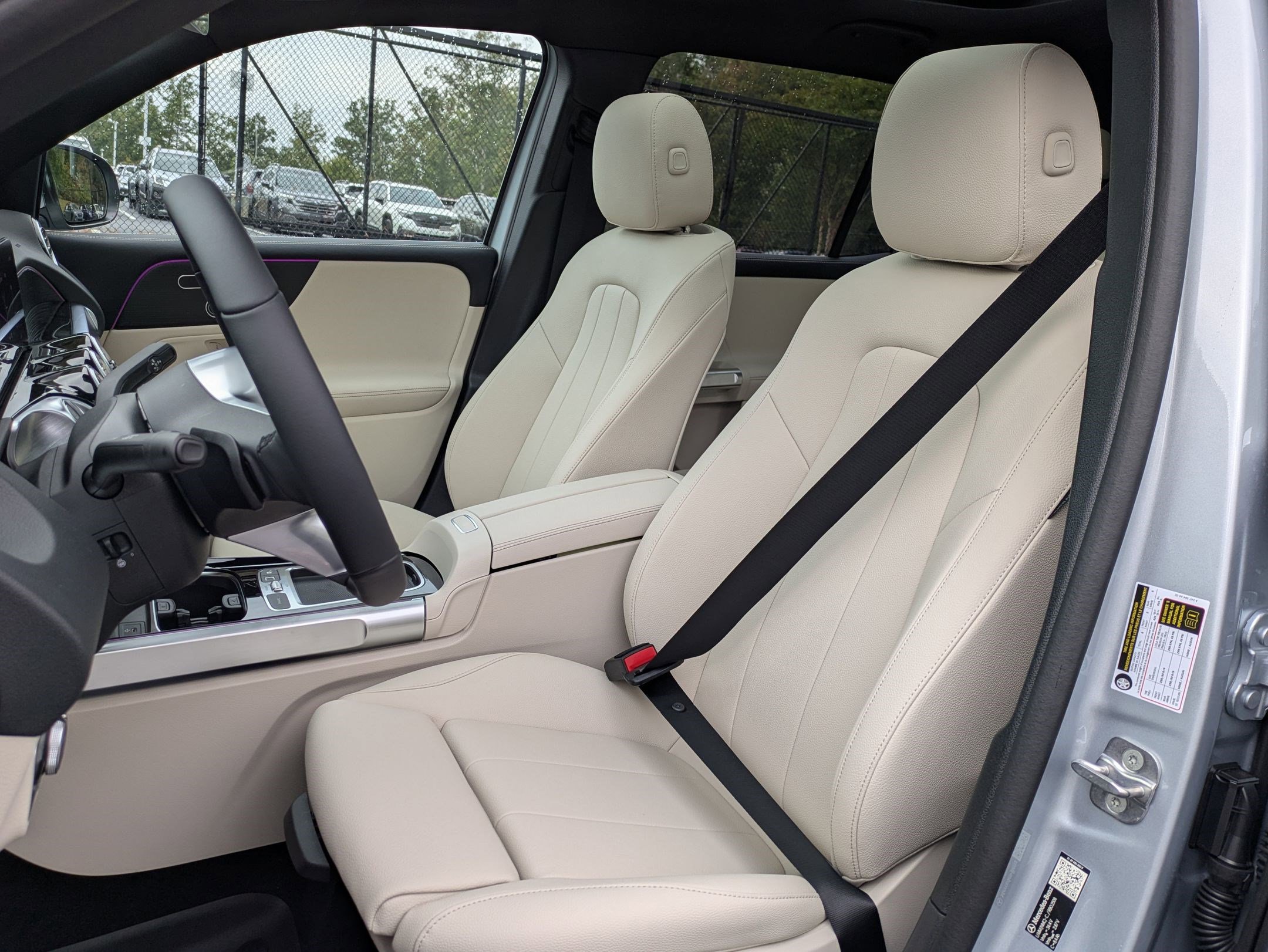 New 2026 Mercedes-Benz GLB 250 image 17